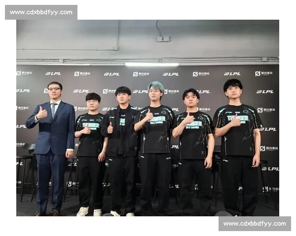 OMG!虚拟体育世界赛现场观众太疯狂,场面一度失控! OMG!虚拟体育世界赛现场观众太疯狂,场面一度失控!