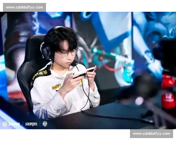 电竞选手直播首秀引爆全网，新晋偶像人气炸裂！